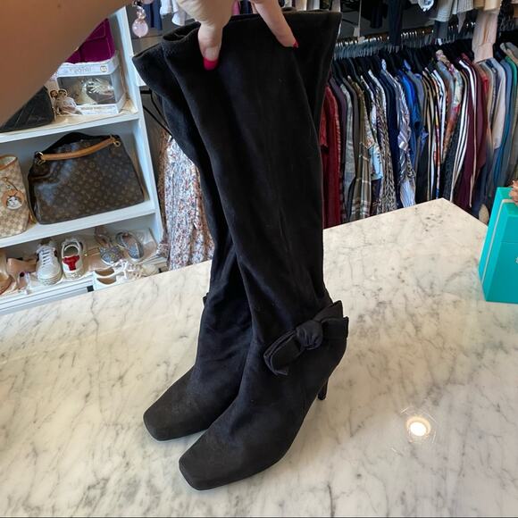 Jessica Simpson Women's Black Micro Suede Zip Up Boots w/Bow Detail Size 9 - Picture 2 of 16